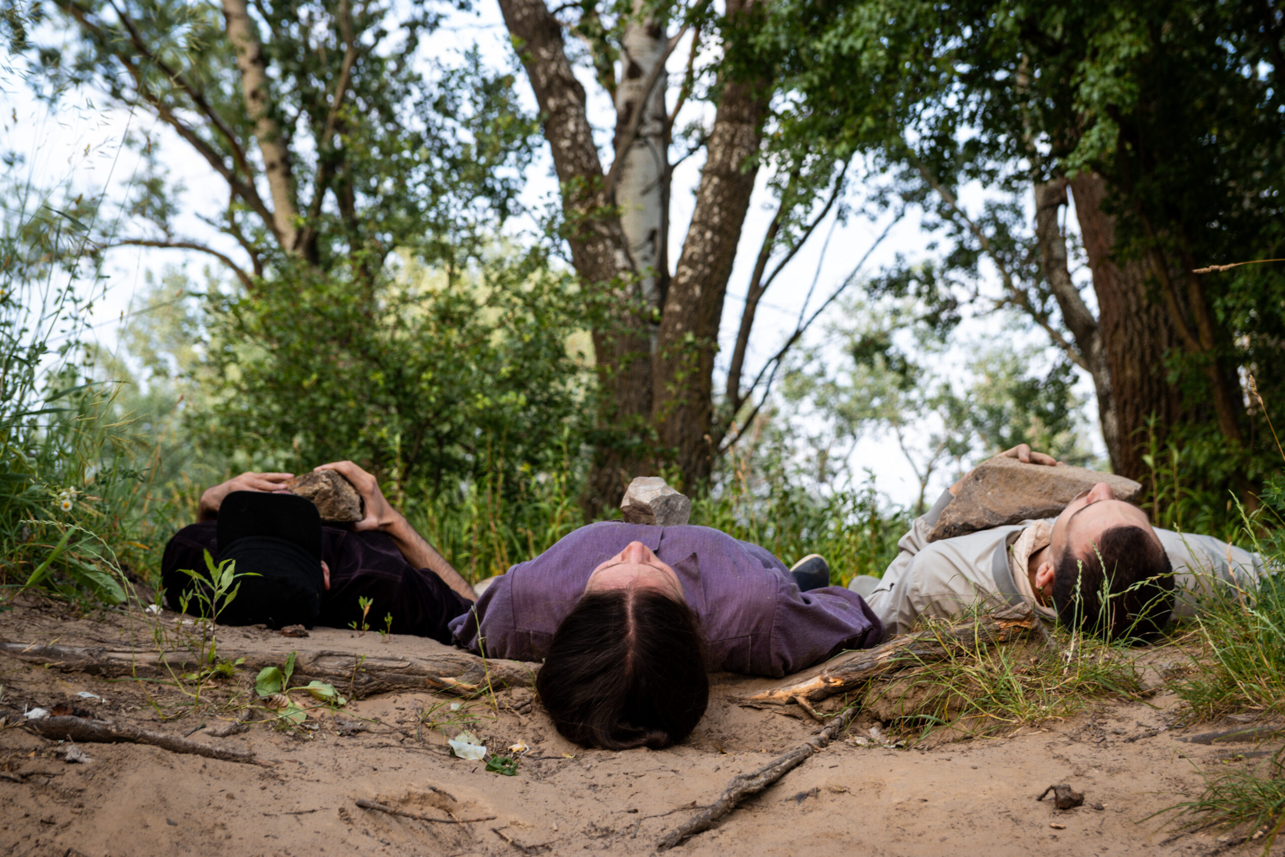 Ecosomatic practices for living and dying with a damaged earth, virtual workshop for Movement Research