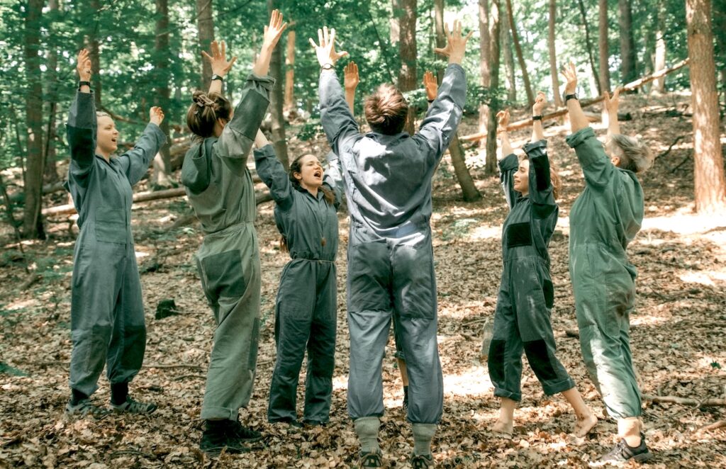 Embodied Voice: The Dynamics of Vocalization